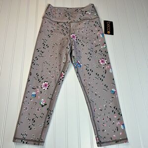 BECCA Size Small Mid Rise Stretch Athletic Pants Leggings NWT